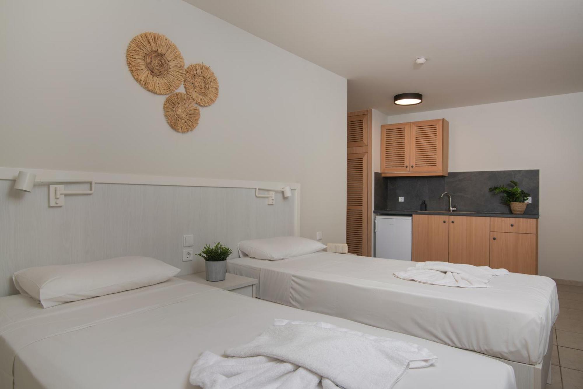 Alykes View Apartments Экстерьер фото
